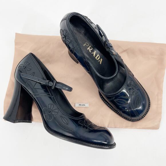 Vintage Prada 1996 Blue Leather Floral Appliqué Block Heel Mary Jane Pumps IT 39 - Picture 1 of 15
